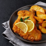 Schnitzel & Potato Wedges
